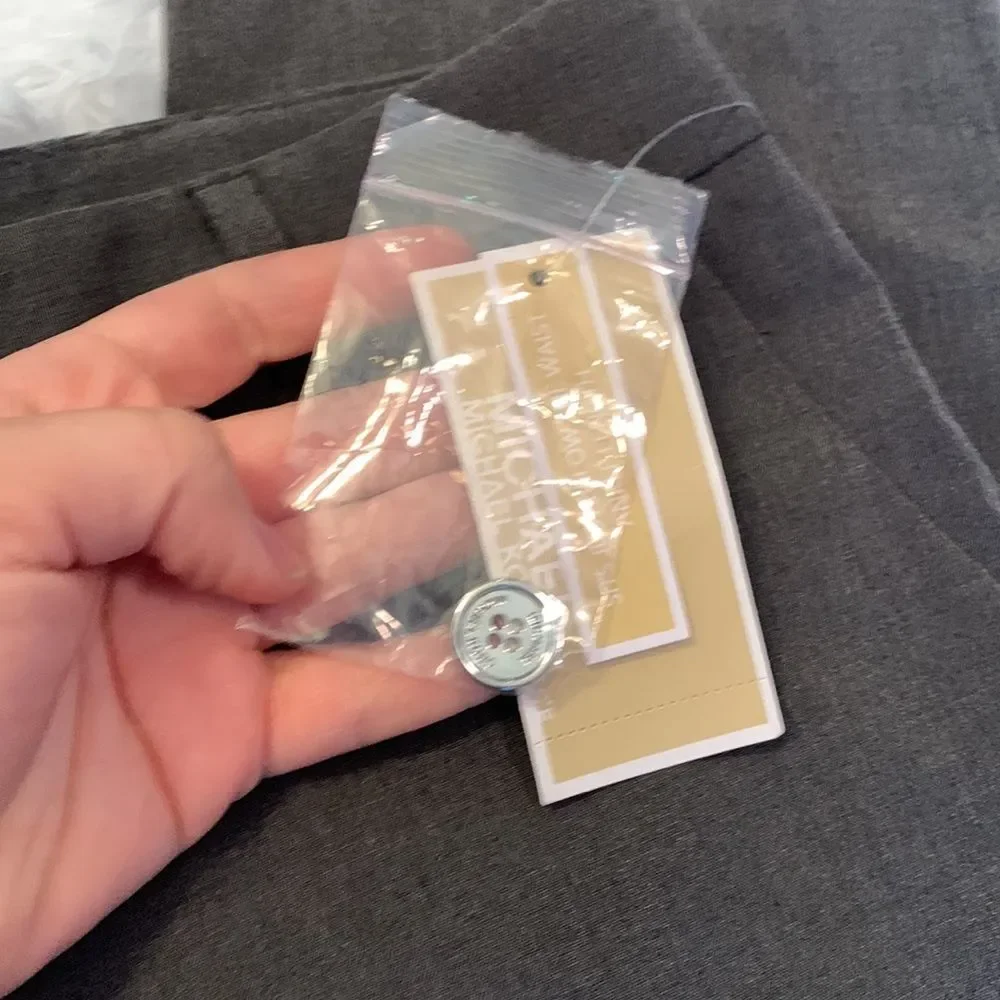 [Michael Kors] Gray Dress Pants - Size 6 NWT - Picture 3 of 6